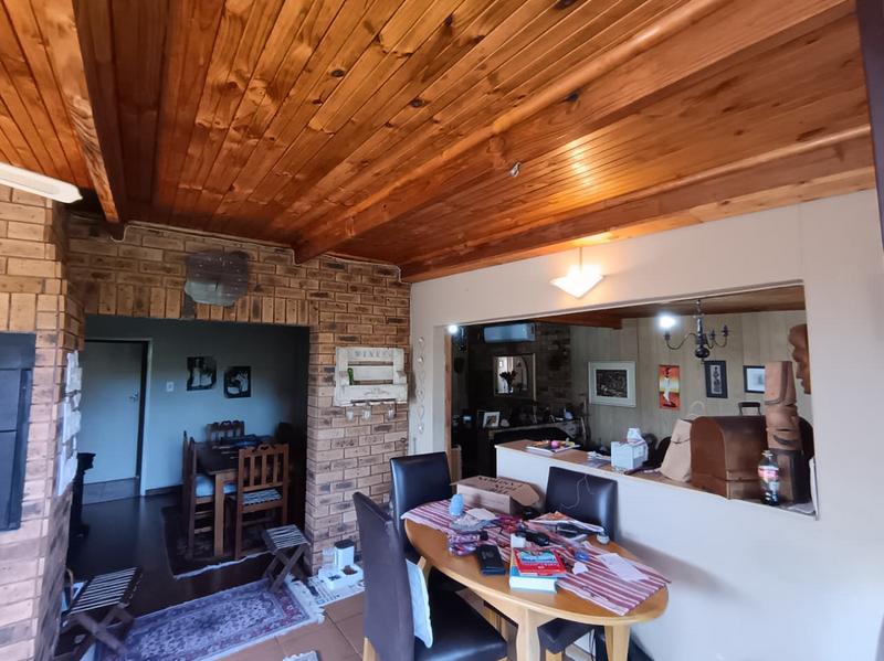 3 Bedroom Property for Sale in Groenvallei Western Cape